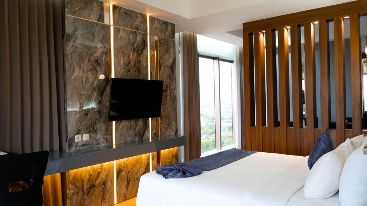 Hotel Ayola Sunrise Mojokerto Exteriér fotografie
