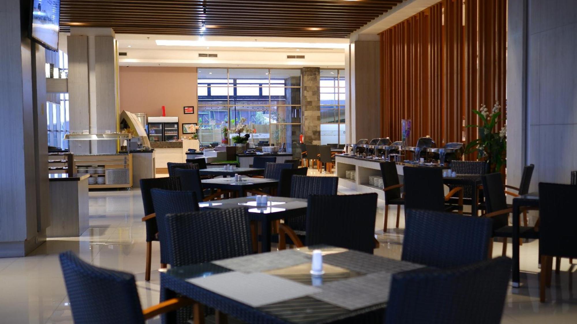 Hotel Ayola Sunrise Mojokerto Exteriér fotografie