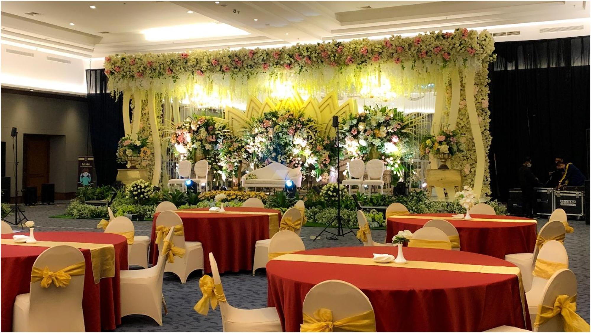 Hotel Ayola Sunrise Mojokerto Exteriér fotografie